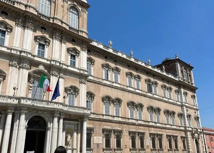 アパート Centro Di Grazioso モデナ